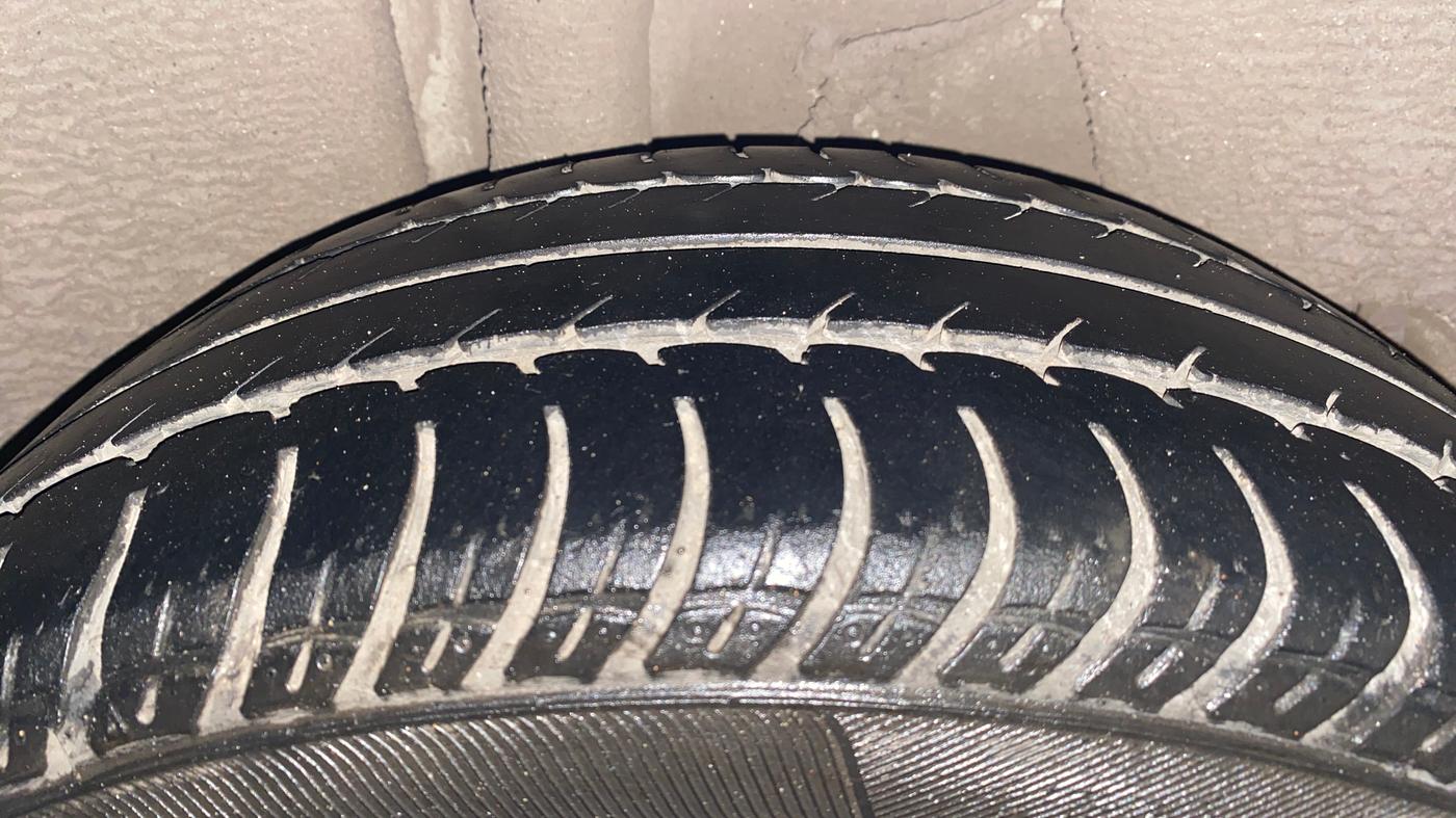 2019 Skoda Octavia L&K 1.8 TSI AT, Petrol, Automatic, 41,967 km, Right Rear Tyre Tread