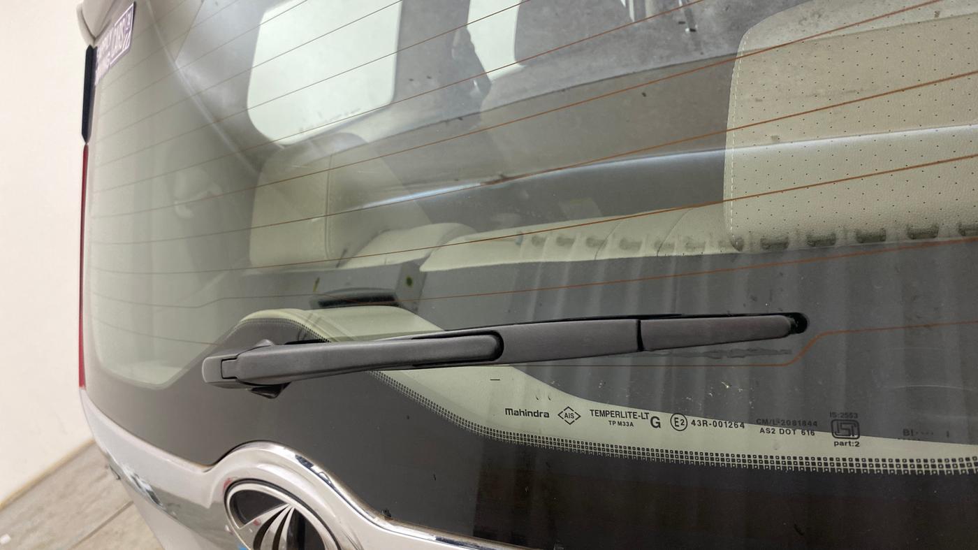 2018 Mahindra MARAZZO M8 7 STR, Diesel, Manual, 1,16,231 km, Rear Wiper