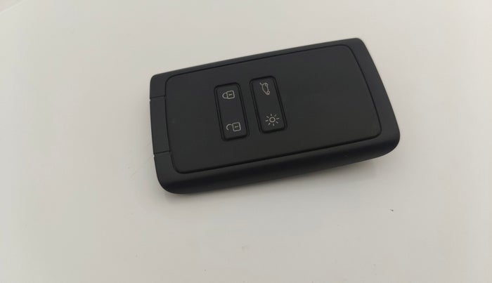 2023 Renault TRIBER RXZ, Petrol, Manual, 33,265 km, Key Close Up