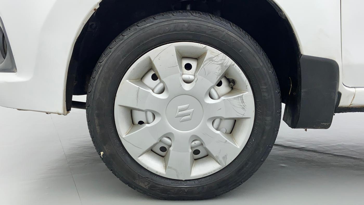 2019 Maruti Alto K10 LXI CNG (AIRBAG), CNG, Manual, 62,235 km, Left Front Wheel