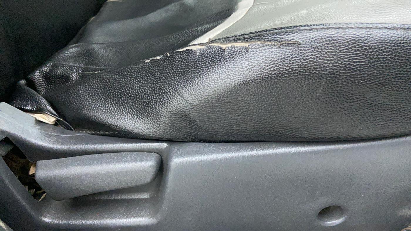 2019 Maruti Alto K10 LXI CNG (AIRBAG), CNG, Manual, 62,235 km, Driver Side Adjustment Panel