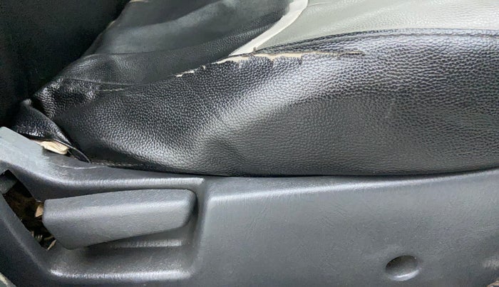 2019 Maruti Alto K10 LXI CNG (AIRBAG), CNG, Manual, 62,235 km, Driver Side Adjustment Panel