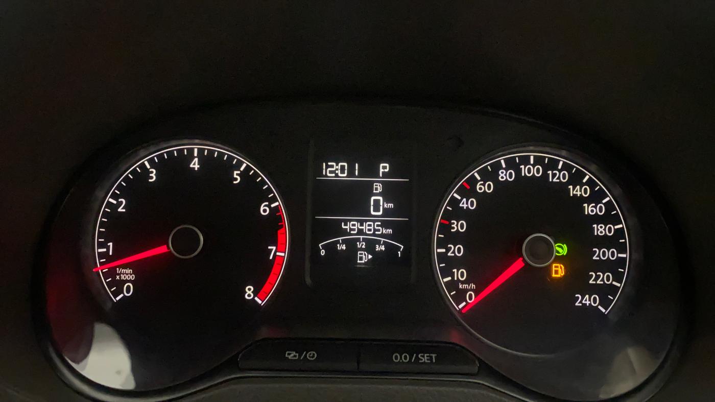 2017 Volkswagen Vento HIGHLINE PLUS 1.2 AT 16 ALLOY, Petrol, Automatic, 49,873 km, Odometer Image