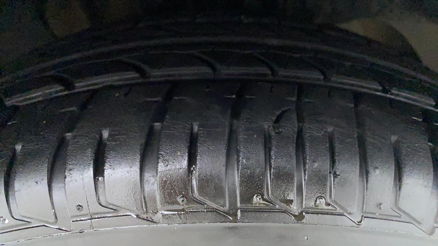 2018 Tata TIGOR XT  REVOTORQ, Diesel, Manual, 19,161 km, Right Front Tyre Tread