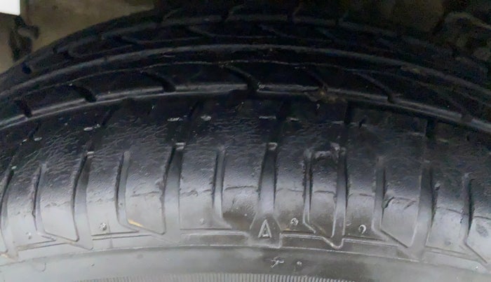 2018 Tata TIGOR XT  REVOTORQ, Diesel, Manual, 19,161 km, Right Rear Tyre Tread