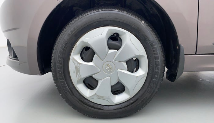 2018 Tata TIGOR XT  REVOTORQ, Diesel, Manual, 19,161 km, Left Front Wheel