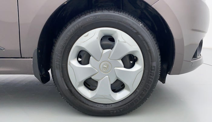 2018 Tata TIGOR XT  REVOTORQ, Diesel, Manual, 19,161 km, Right Front Wheel