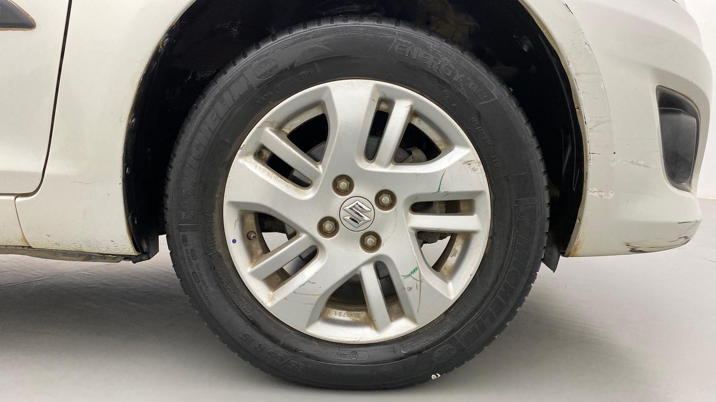 2014 Maruti Swift Dzire ZDI, Diesel, Manual, 98,087 km, Right Front Wheel