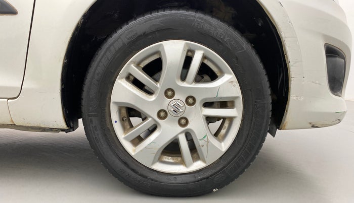 2014 Maruti Swift Dzire ZDI, Diesel, Manual, 98,087 km, Right Front Wheel