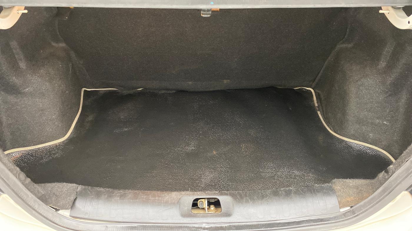 2014 Maruti Swift Dzire ZDI, Diesel, Manual, 98,087 km, Boot Inside