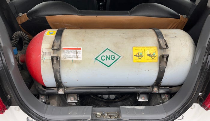 2014 Maruti Alto 800 LX CNG, CNG, Manual, 84,326 km, Boot Inside