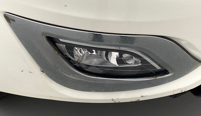 2019 Mahindra MARAZZO M2 8 STR, Diesel, Manual, 59,515 km, Right fog light - Not working