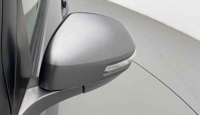 2014 Maruti Swift VXI, Petrol, Manual, 44,292 km, Left rear-view mirror - Folding motor not working