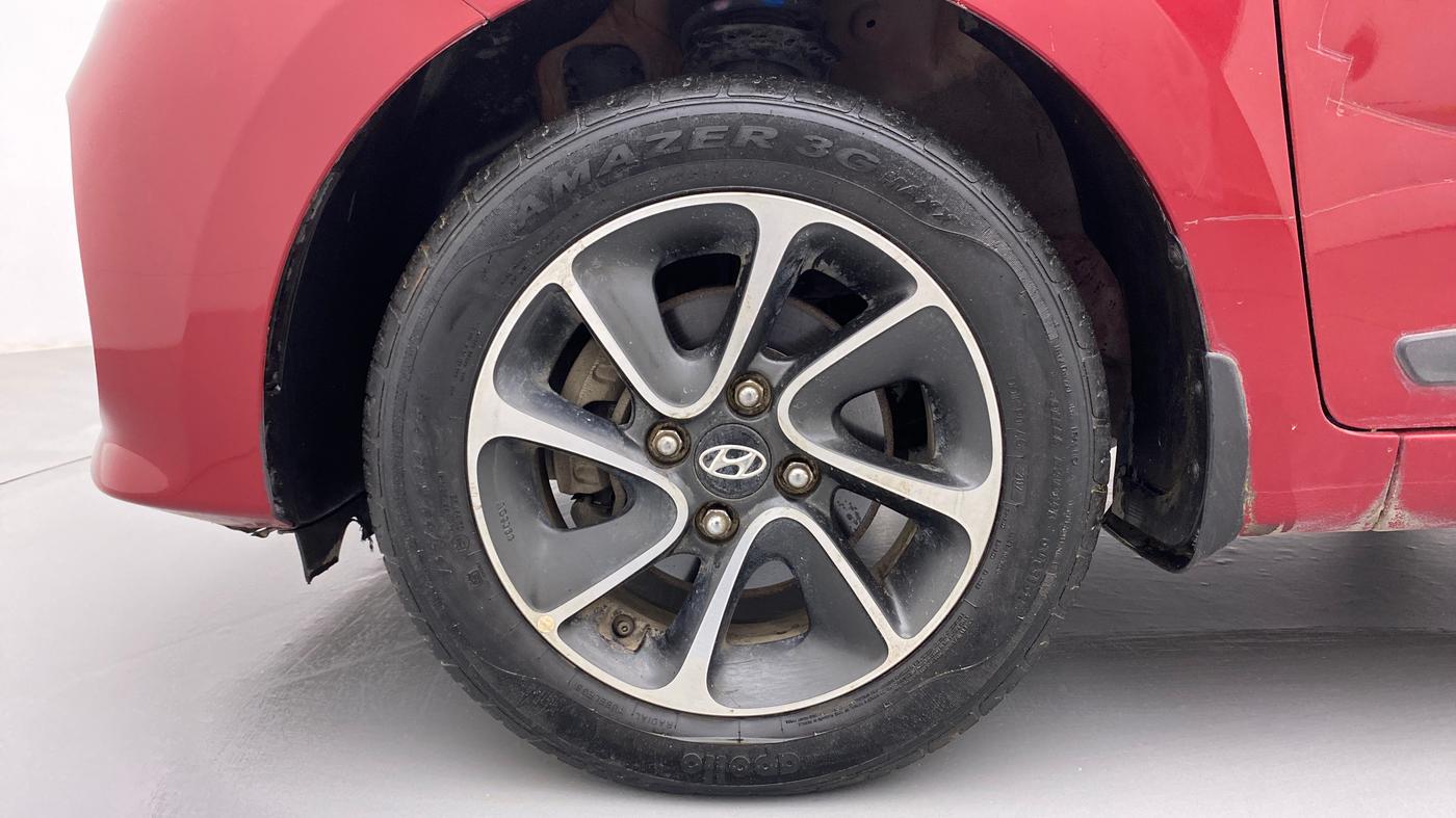 2017 Hyundai Grand i10 SPORTZ (O) AT 1.2 KAPPA VTVT, Petrol, Automatic, 40,570 km, Left Front Wheel