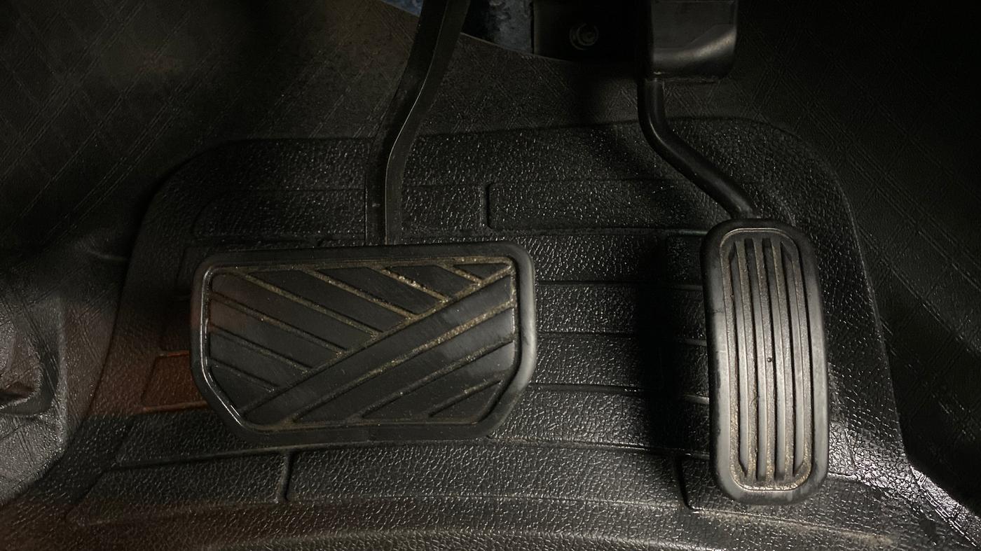 2023 Maruti Grand Vitara ALPHA PLUS HYBRID ECVT, Hybrid, Automatic, 43,096 km, Pedals