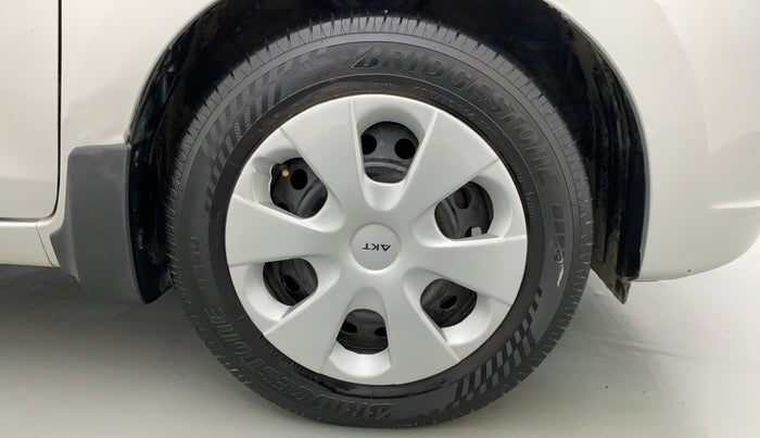 2015 Maruti Celerio VXI AGS, Petrol, Automatic, 66,916 km, Right Front Wheel
