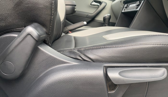 2021 Skoda Rapid 1.0 AMBITION TSI MT, Petrol, Manual, 39,688 km, Driver Side Adjustment Panel