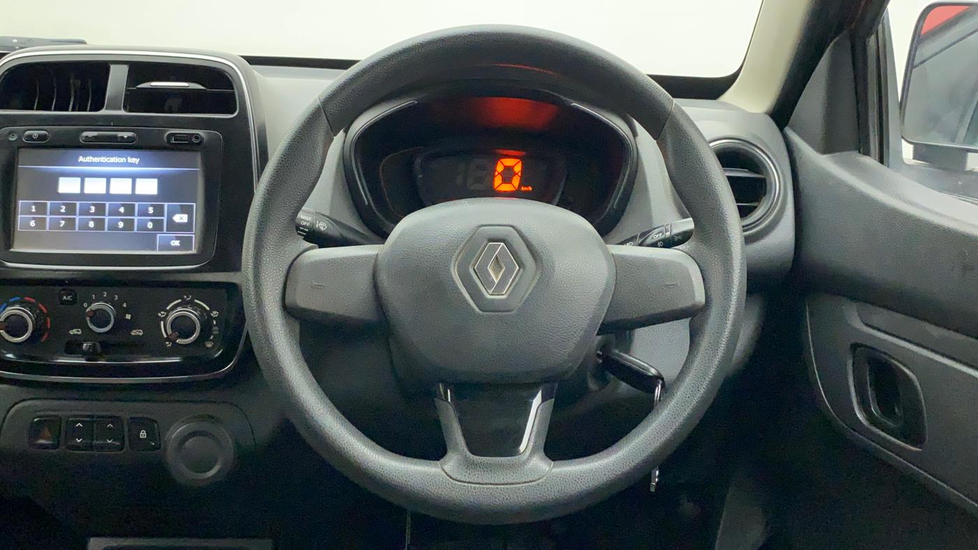 2015 Renault Kwid RXT 0.8, Petrol, Manual, 46,229 km, Steering Wheel Close Up