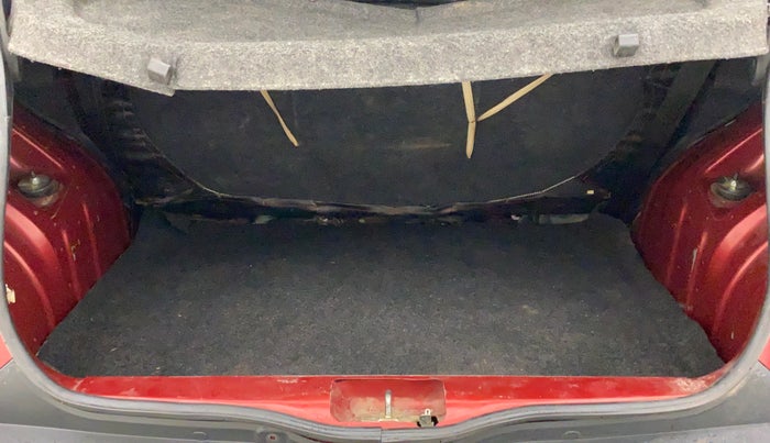 2015 Renault Kwid RXT 0.8, Petrol, Manual, 46,229 km, Boot Inside