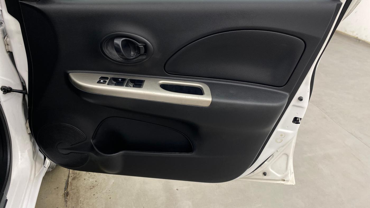 2019 Nissan Micra Active XV, Petrol, Manual, 48,737 km, Driver Side Door Panels Control