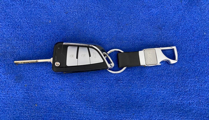 2015 Ford Ecosport TITANIUM 1.5L DIESEL, Diesel, Manual, 97,294 km, Key Close Up