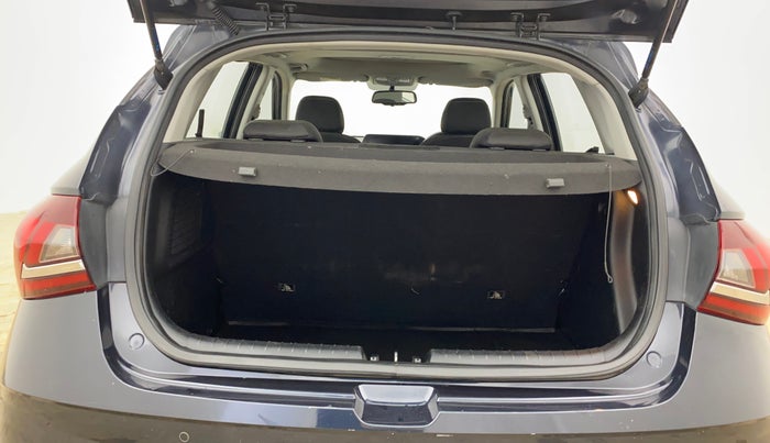 2022 Hyundai NEW I20 ASTA (O) 1.2 MT, Petrol, Manual, 37,724 km, Boot Inside