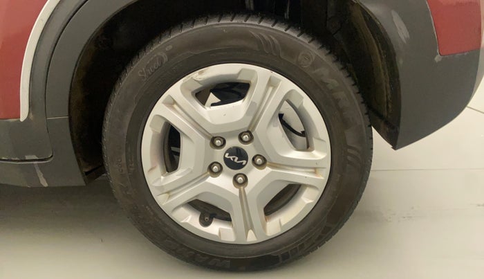 2021 KIA SONET HTK PLUS 1.2, Petrol, Manual, 42,336 km, Left Rear Wheel