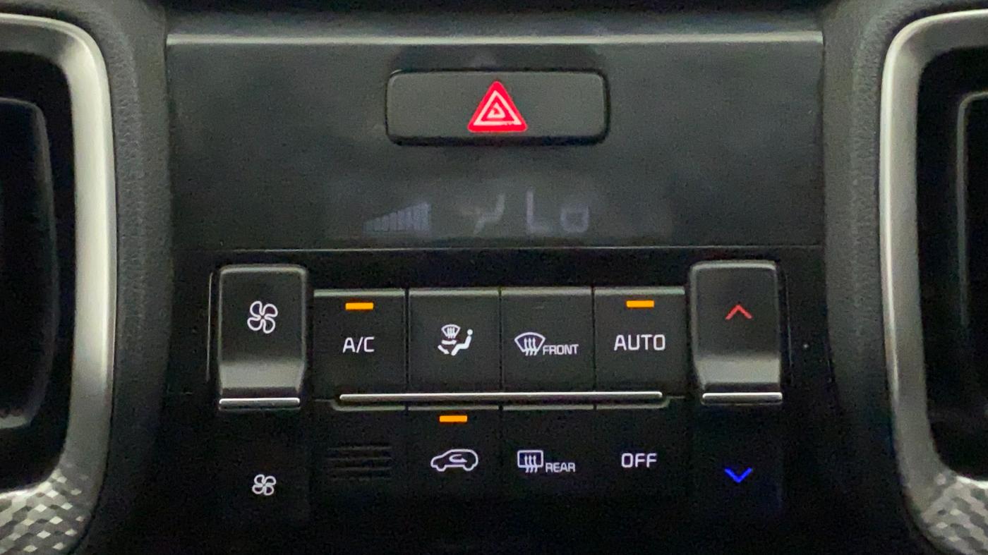 2021 KIA SONET HTK PLUS 1.2, Petrol, Manual, 42,336 km, Automatic Climate Control