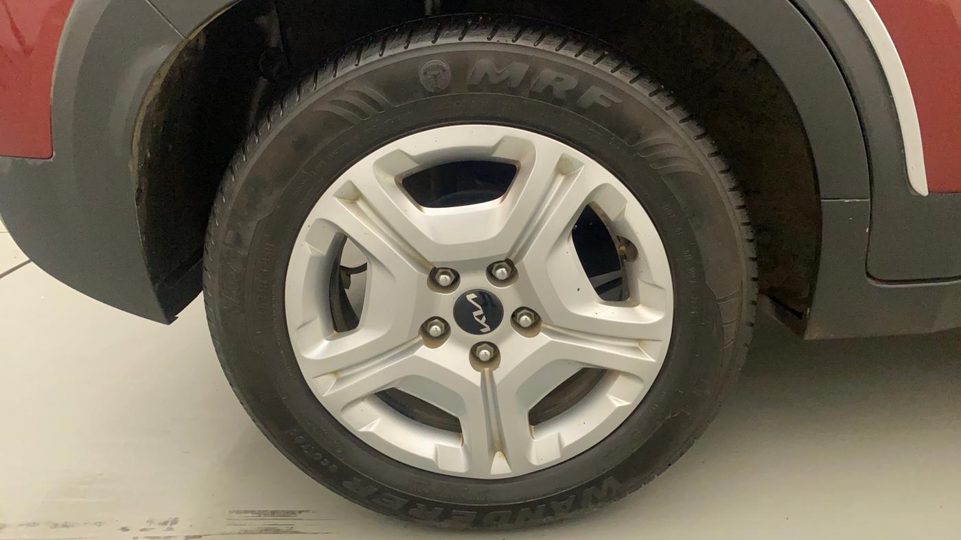 2021 KIA SONET HTK PLUS 1.2, Petrol, Manual, 42,336 km, Right Rear Wheel