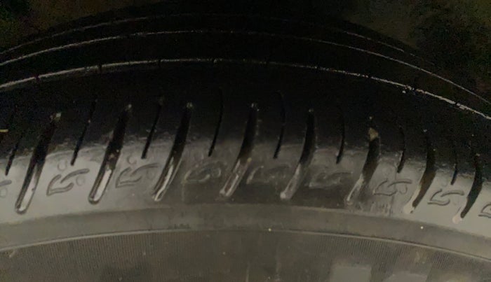 2021 KIA SONET HTK PLUS 1.2, Petrol, Manual, 42,336 km, Right Front Tyre Tread