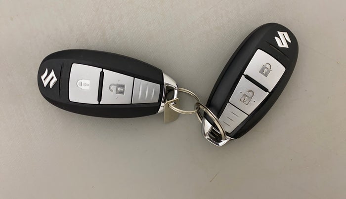 2018 Maruti Baleno ALPHA CVT PETROL 1.2, Petrol, Automatic, 37,448 km, Key Close Up