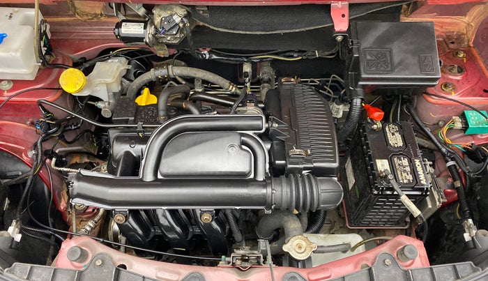 2019 Renault Kwid 1.0 RXT Opt, Petrol, Manual, 19,927 km, Open Bonet