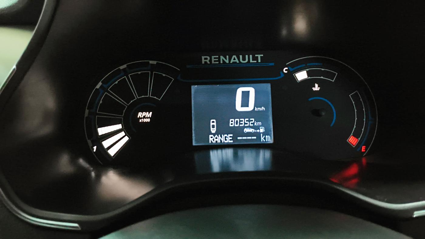 2020 Renault TRIBER RXZ, Petrol, Manual, 80,341 km, Odometer Image