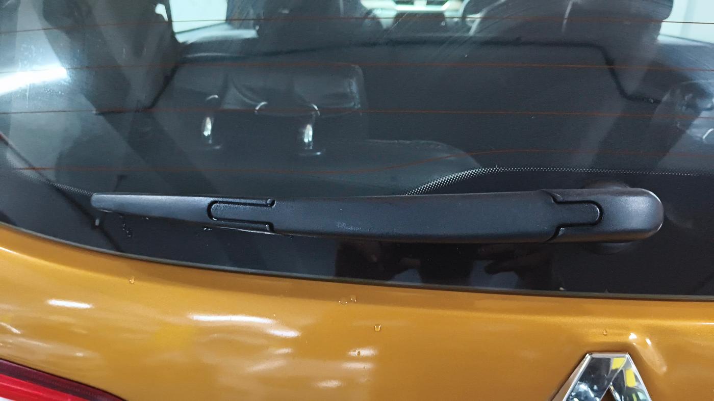 2020 Renault TRIBER RXZ, Petrol, Manual, 80,341 km, Rear Wiper