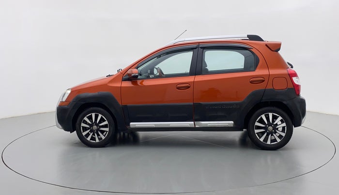 2014 Toyota Etios CROSS 1.2 G, Petrol, Manual, 48,793 km, Left Side
