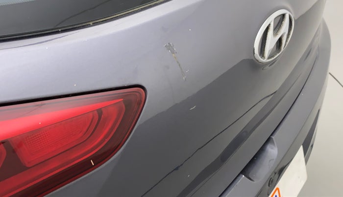 2017 Hyundai Elite i20 MAGNA EXECUTIVE 1.2, Petrol, Manual, 84,181 km, Dicky (Boot door) - Minor scratches