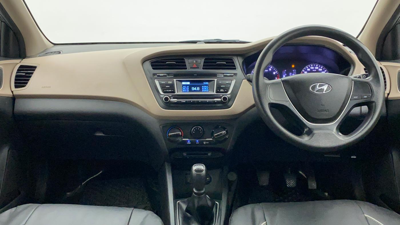 2017 Hyundai Elite i20 MAGNA EXECUTIVE 1.2, Petrol, Manual, 84,181 km, Dashboard