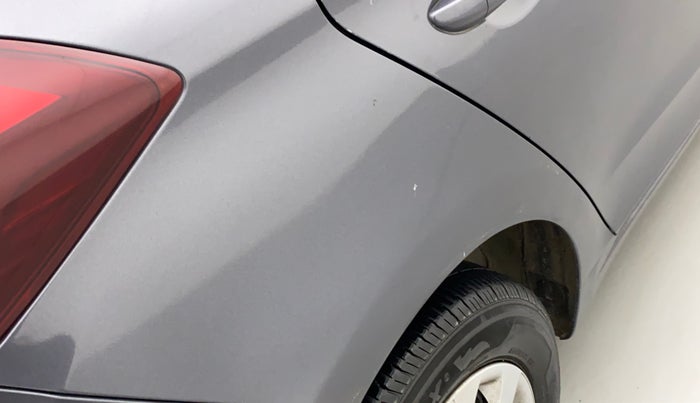 2017 Hyundai Elite i20 MAGNA EXECUTIVE 1.2, Petrol, Manual, 84,181 km, Right quarter panel - Minor scratches