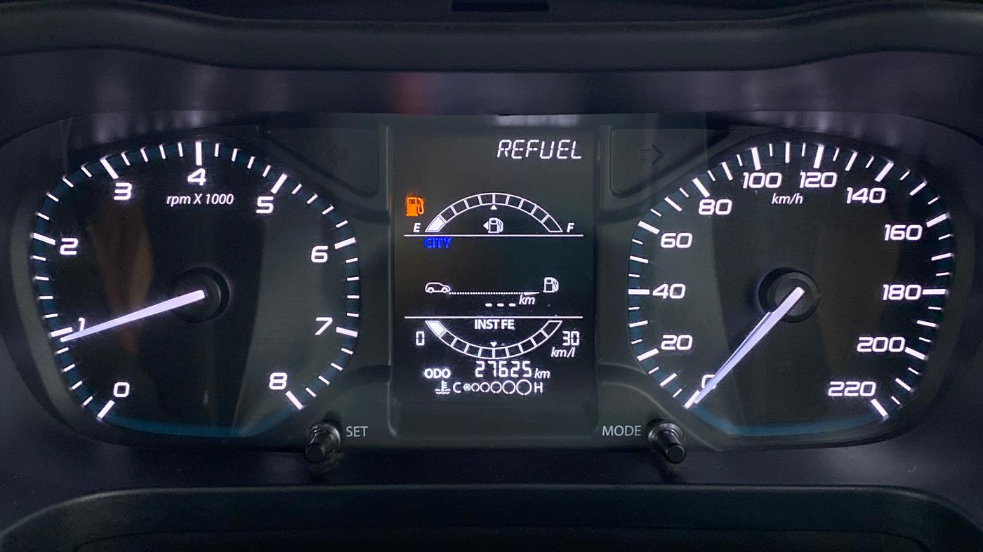 2020 Tata ALTROZ XT PETROL, Petrol, Manual, 27,733 km, Odometer Image