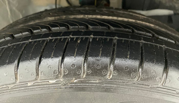 2021 Honda City V MT PETROL, Petrol, Manual, 5,785 km, Right Front Tyre Tread