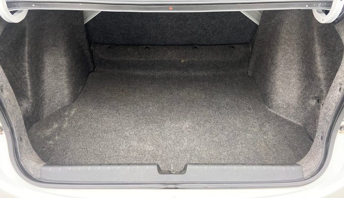 2021 Honda City V MT PETROL, Petrol, Manual, 5,785 km, Boot Inside