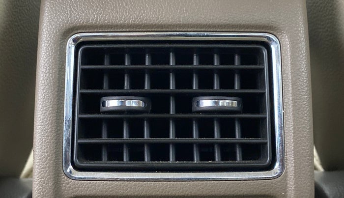 2016 Skoda Rapid 1.5 TDI AT STYLE PLUS, Diesel, Automatic, 59,282 km, Rear AC Vents