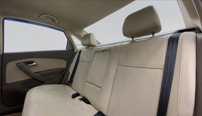 2016 Skoda Rapid 1.5 TDI AT STYLE PLUS, Diesel, Automatic, 59,282 km, Right Side Rear Door Cabin