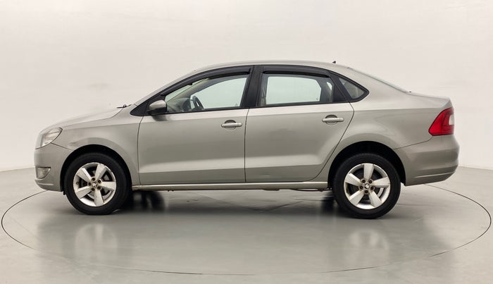 2016 Skoda Rapid 1.5 TDI AT STYLE PLUS, Diesel, Automatic, 59,282 km, Left Side