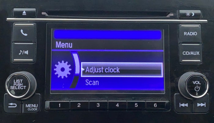 2017 Honda Jazz 1.2 V AT, Petrol, Automatic, 28,788 km, Infotainment System