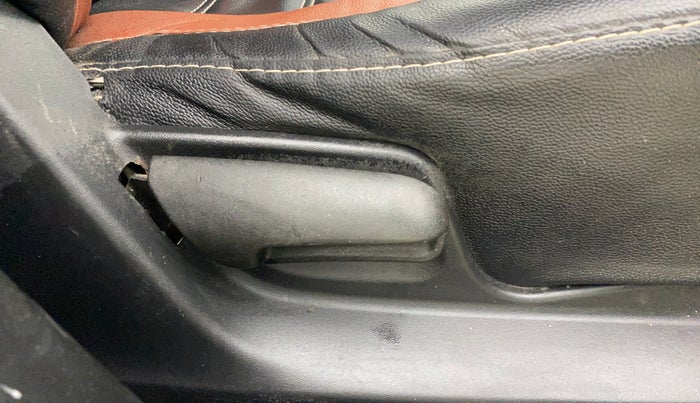 2016 Maruti Swift LXI, Petrol, Manual, 1,42,033 km, Driver Side Adjustment Panel