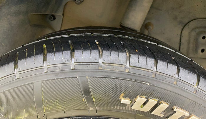 2018 Tata NEXON XZA PLUS PETROL, Petrol, Automatic, 94,704 km, Right Rear Tyre Tread