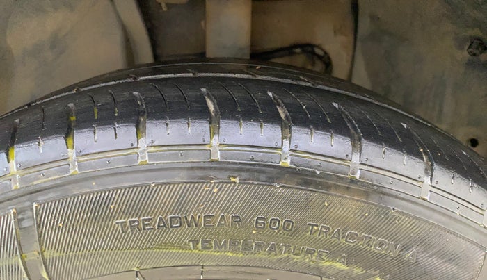 2018 Tata NEXON XZA PLUS PETROL, Petrol, Automatic, 94,704 km, Left Front Tyre Tread