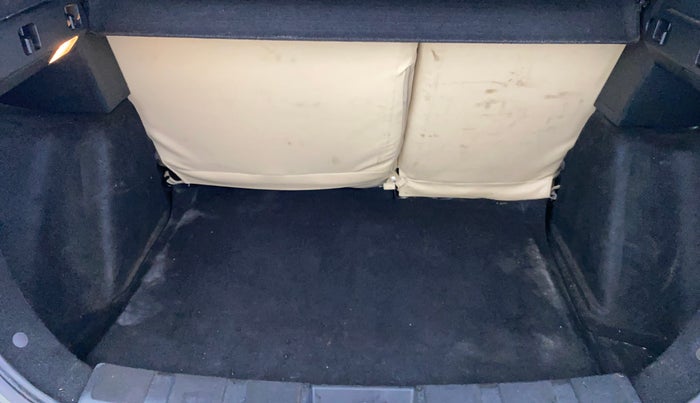 2018 Tata NEXON XZA PLUS PETROL, Petrol, Automatic, 94,704 km, Boot Inside