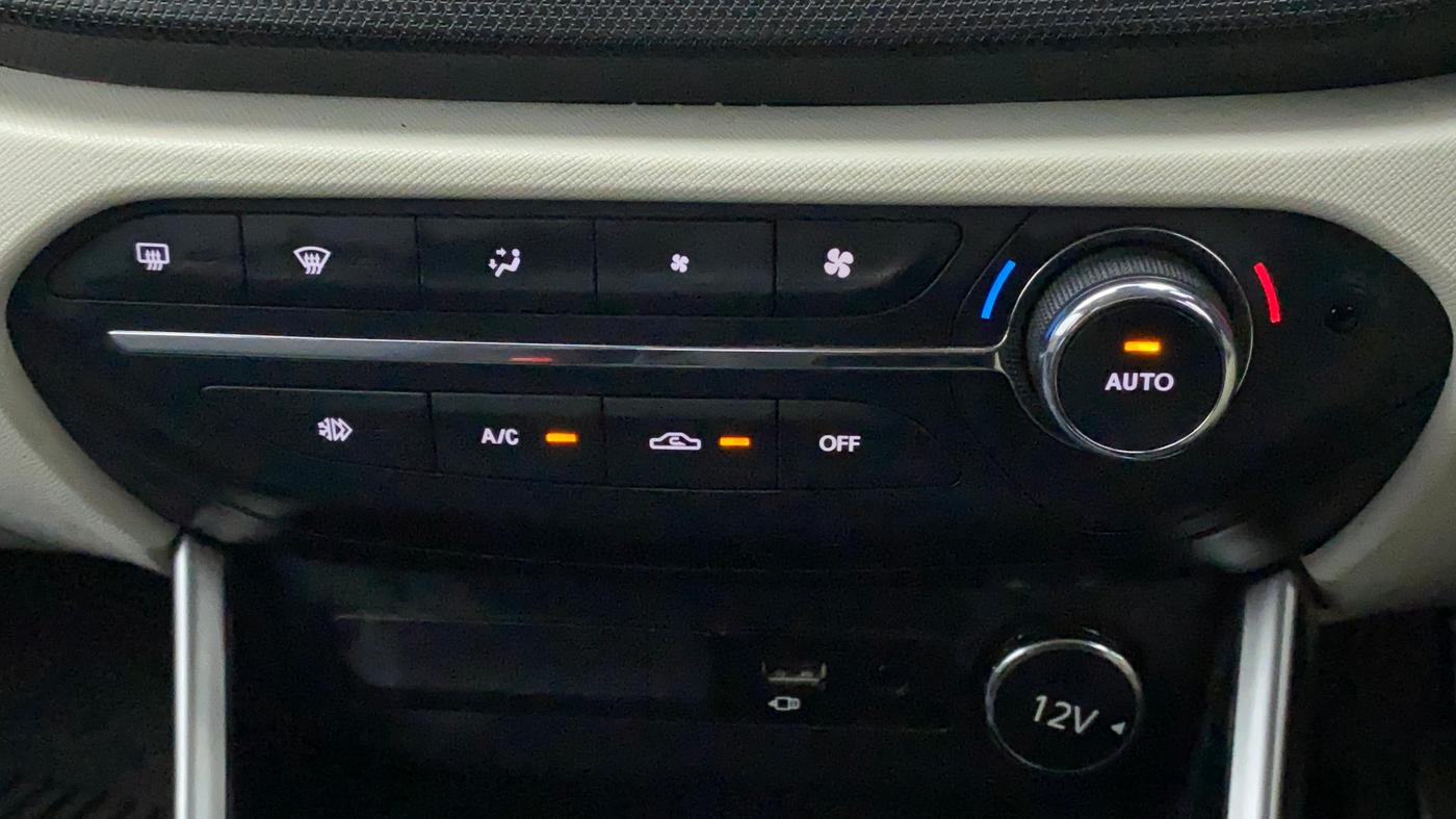2021 Tata ALTROZ XZ PLUS I-TURBO PETROL, Petrol, Manual, 5,919 km, Automatic Climate Control